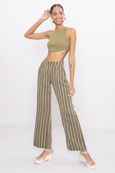 Wholesaler BSL - Wide leg and detailed pocket trousers - BSL