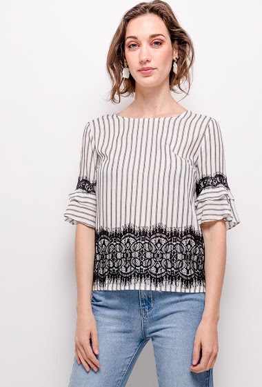 Großhändler By Clara - Striped blouse