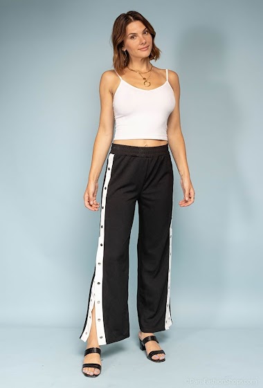 Wholesaler By Clara - Wide leg pants with side stripes