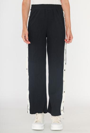 Wholesaler By Clara - Wide leg pants with side stripes