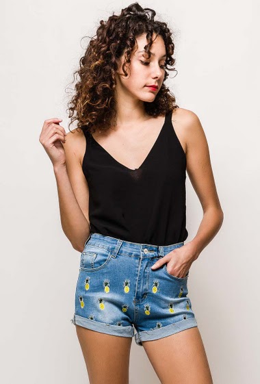 Wholesaler By Clara - Denim shorts with printed pineapples