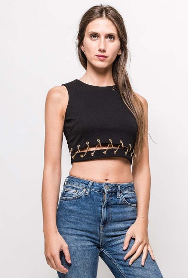 Wholesaler By Clara - Lace-up crop top with chain