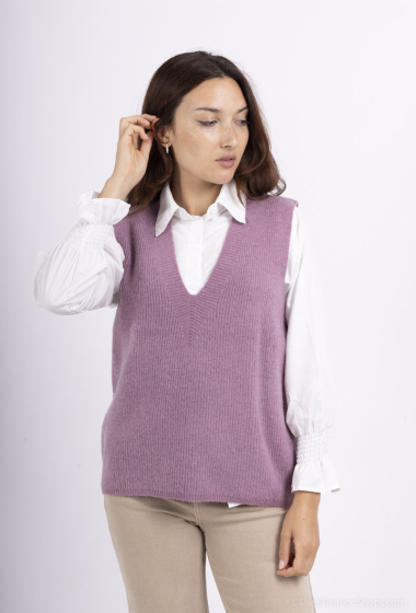 Wholesaler By-L studio - Sleeveless Sweater Shirt Set