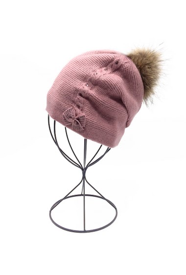 Wholesaler By Oceane - CIRCULAR KNIT CAP WITH STONE HOTFIX DECO AND FUR POMPON