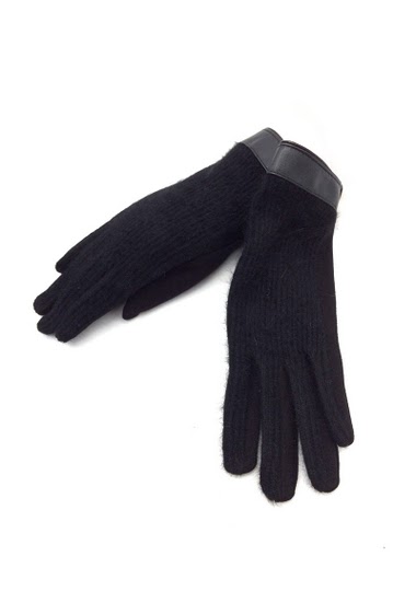 Wholesaler By Oceane - MOHAIR STYLE KNIT GLOVE WITH PU CUFF, TOUCH SCREEN SENSITIVE