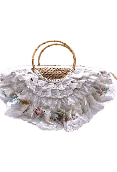 Wholesaler By Oceane - HANDMADE BEACH BAG COVERED WITH LACE AND WHITE FEATHERS
