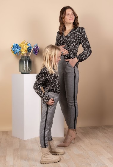 Wholesaler Camille de Paris - Ruffle shirt with fantasy pattern MINI ME COLLECTION Made In France