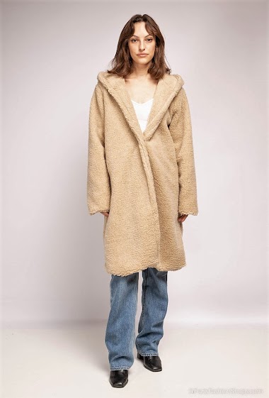 Grossiste Catherine Style - Manteau en peluche à capuche