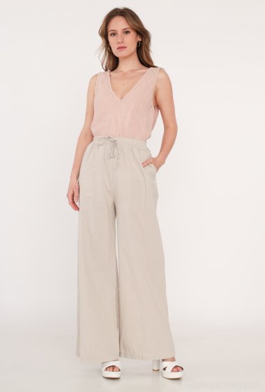 Wholesaler Catherine Style - Wide elasticated pants with decorative lace up pocket in linen and cotton blend