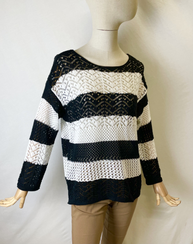 Wholesaler Catherine Style - Two-tone striped openwork sweaters