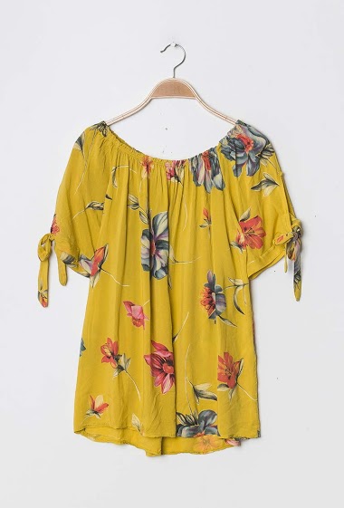 Wholesaler C'Belle - Floral blouse
