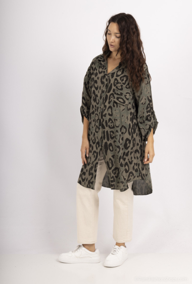 Wholesaler C'Belle - Mid-length leopard print shirt