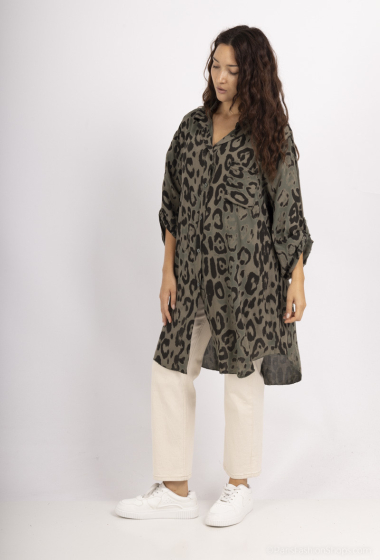 Mayorista C'Belle - Camisa midi con estampado de leopardo