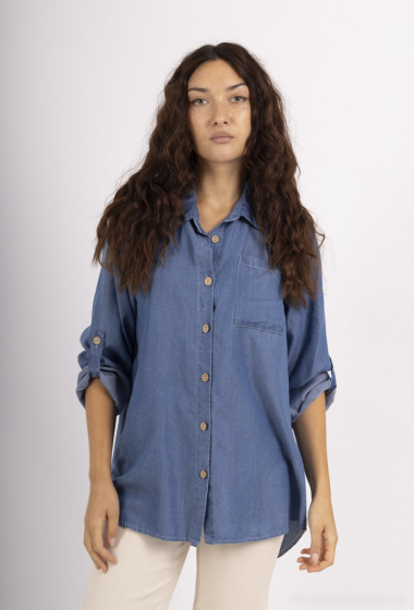 Grossiste C'Belle - Chemise uni imprimé jeans avec une poche à l'avant