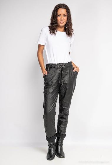 Wholesaler C'Belle - Faux leather pants