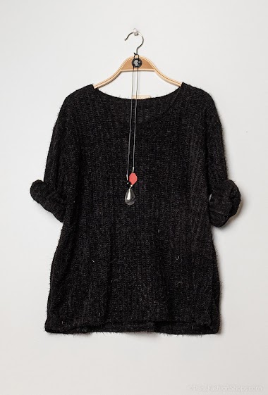 Wholesaler C'Belle - Fluffy sweater with necklace