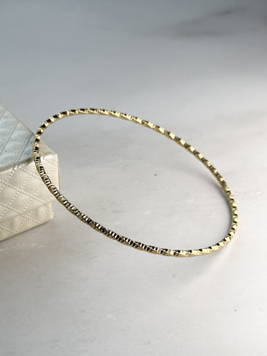 Grossiste Ceramik - Bracelet jonc fin en acier inoxydable semainier doré ciselé