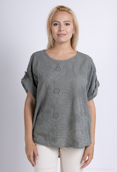 Wholesaler Chana Mod - Plain embroidered t-shirt