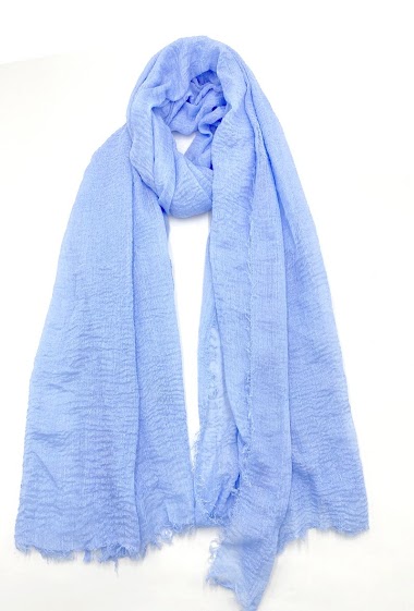 Crinckled scarf cold shades