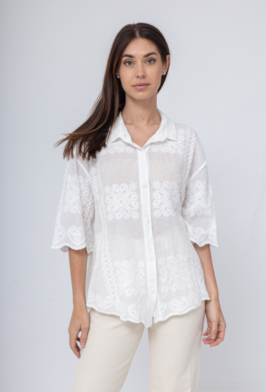 Grossiste Charmante - Chemise en coton broderie  (Made in chine)