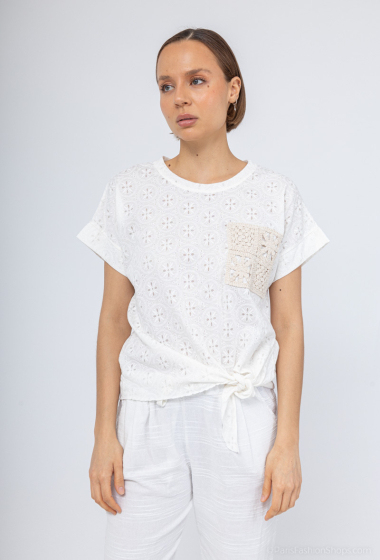 Grossiste Charmante - Top en coton broderie (Made in italy)
