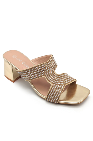 Wholesaler CHC SHOES - Sandal with heel and pearls on the strap
