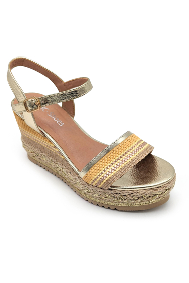 Wholesaler CHC SHOES - Sandal with braided pattern