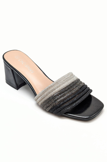 Grossiste CHC SHOES - Sandale petit talon avec ornée de strass