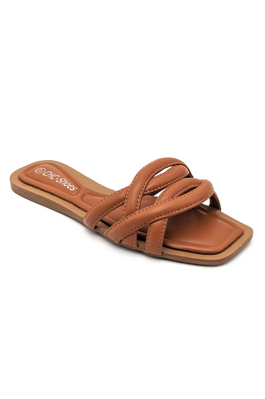 Wholesaler CHC SHOES - Flat sandal with pretty pattern on the strap