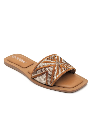 Wholesaler CHC SHOES - Flat sandal with wide straps covered in rhinestones