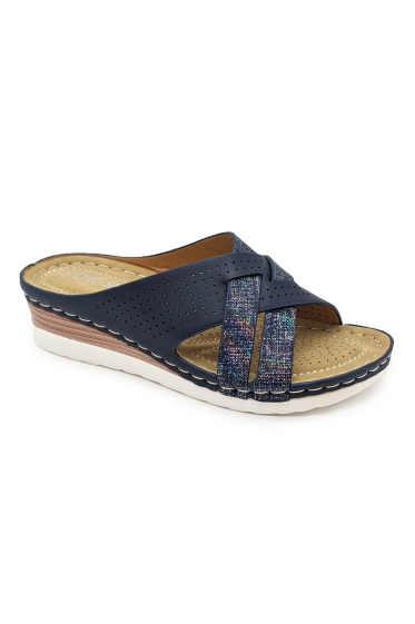 Wholesaler CHC SHOES - Super light sandal with double shiny strap