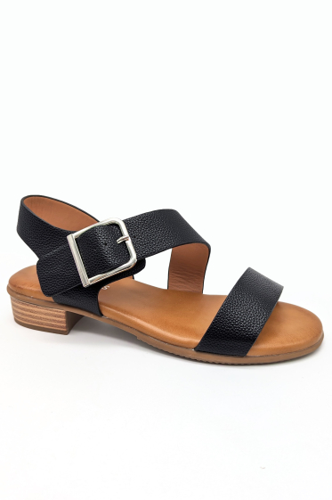 Wholesaler CHC SHOES - Low heel sandals with buckle