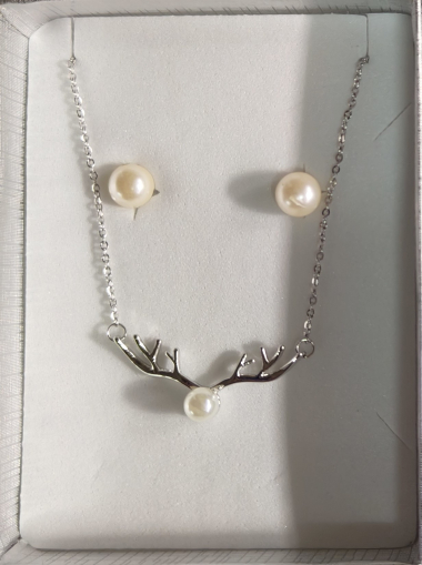 Wholesaler Chen Mondial - Deer horn adornment with pearl