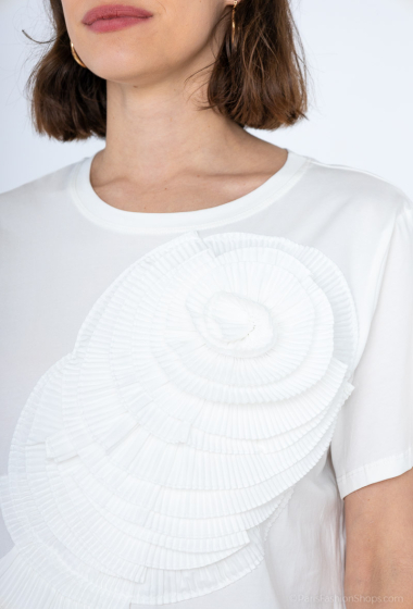 Großhändler Cherry Koko - T-Shirt mit großer 3D-Blume