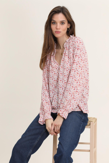 Wholesaler Cherry Paris - Long-sleeved flowing blouse with floral print SUNNY