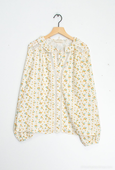Wholesaler Cherry Paris - Floral printed blouse with lace KEVIN