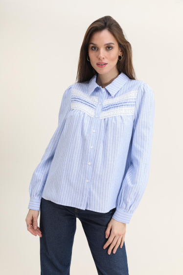 Wholesaler Cherry Paris - Striped cotton shirt with NELL lace
