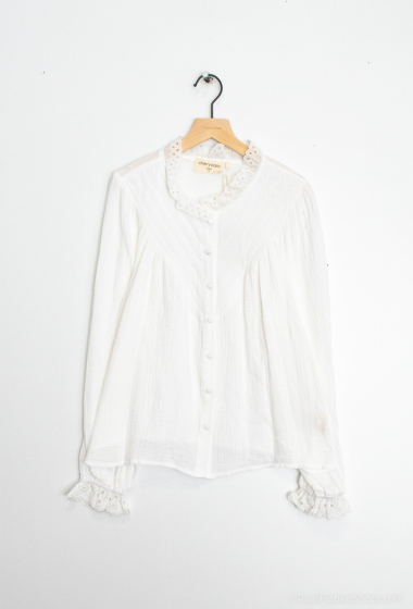 Wholesaler Cherry Paris - Blouse in plain cotton gas and lace collar and sleeves ROMEA