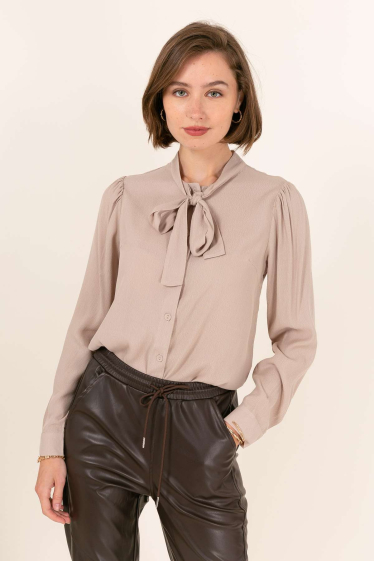 Wholesaler Cherry Paris - Plain viscose blouse with ascot collar PIERRETTE