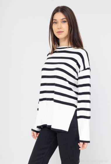 Wholesaler Cherry Paris - NICOLETTE oversized striped round-neck sweater