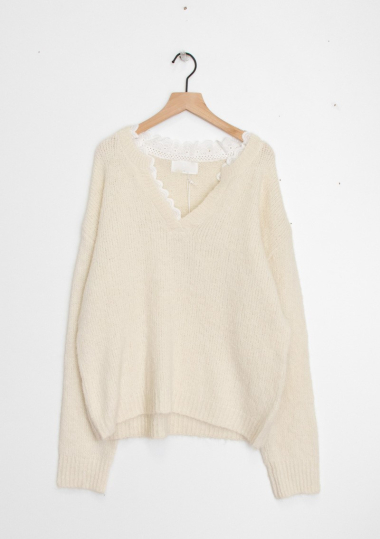 Wholesaler Cherry Paris - Plain V-neck lace sweater ESTHER