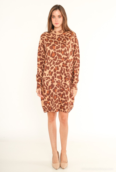 Grossiste Cherry Paris - Robe pull en maille imprimé leopard avec col montant ANOUCHE