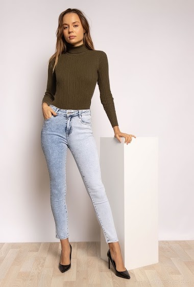 Großhändler Chic Shop - Bicolored washed-out skinny jeans