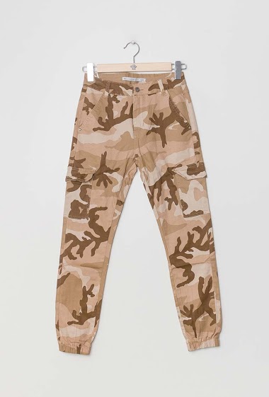 Wholesaler Chic Shop - Camo cargo pants