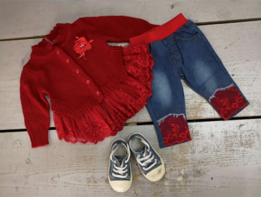 Wholesaler Chicaprie - Baby Girl Sweater and Jeans Set