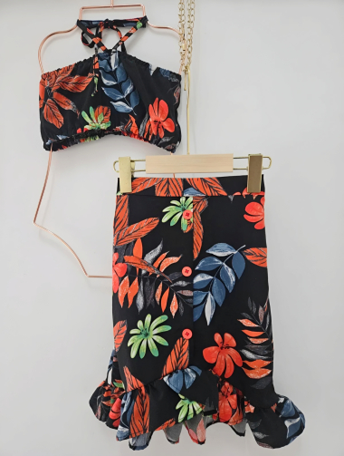 Wholesaler Chicaprie - Girls' Crop-Top and Floral Skirt Set