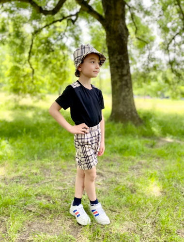 Wholesaler Chicaprie - Boy's Checked Top And Shorts Set With Bucket Hat