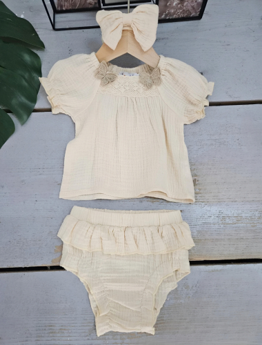 Wholesaler Chicaprie - Baby Girl's Short Sleeve Top and Overcoat Set