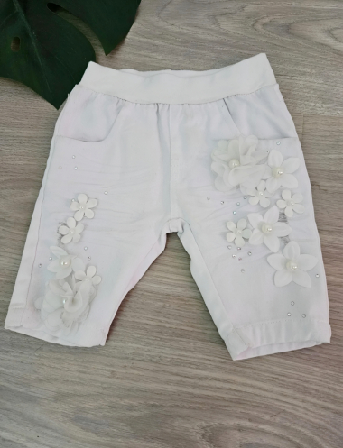 Grossiste Chicaprie - Pantalon Jeans Fleurie Bébé Fille