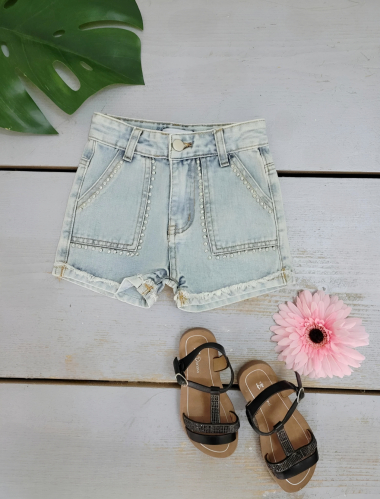 Wholesaler Chicaprie - Girls' Classic Jeans Shorts With Studs